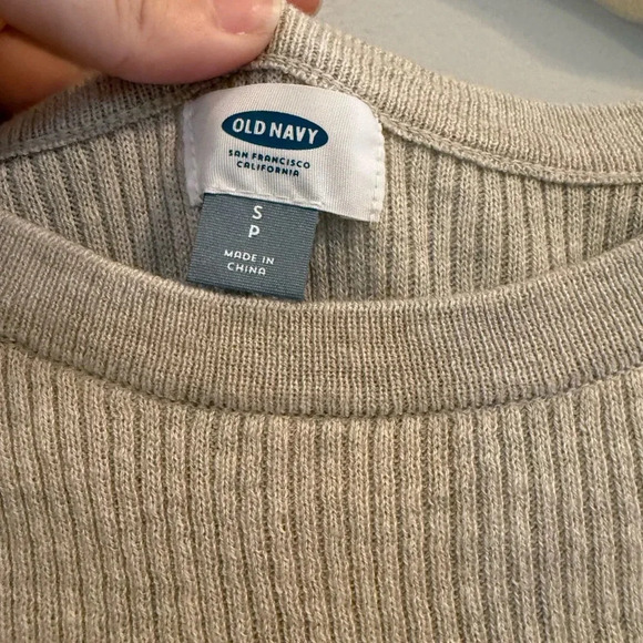 Old Navy Ribbed Flare Long Sleeve Top Size Small - Picture 5 of 5